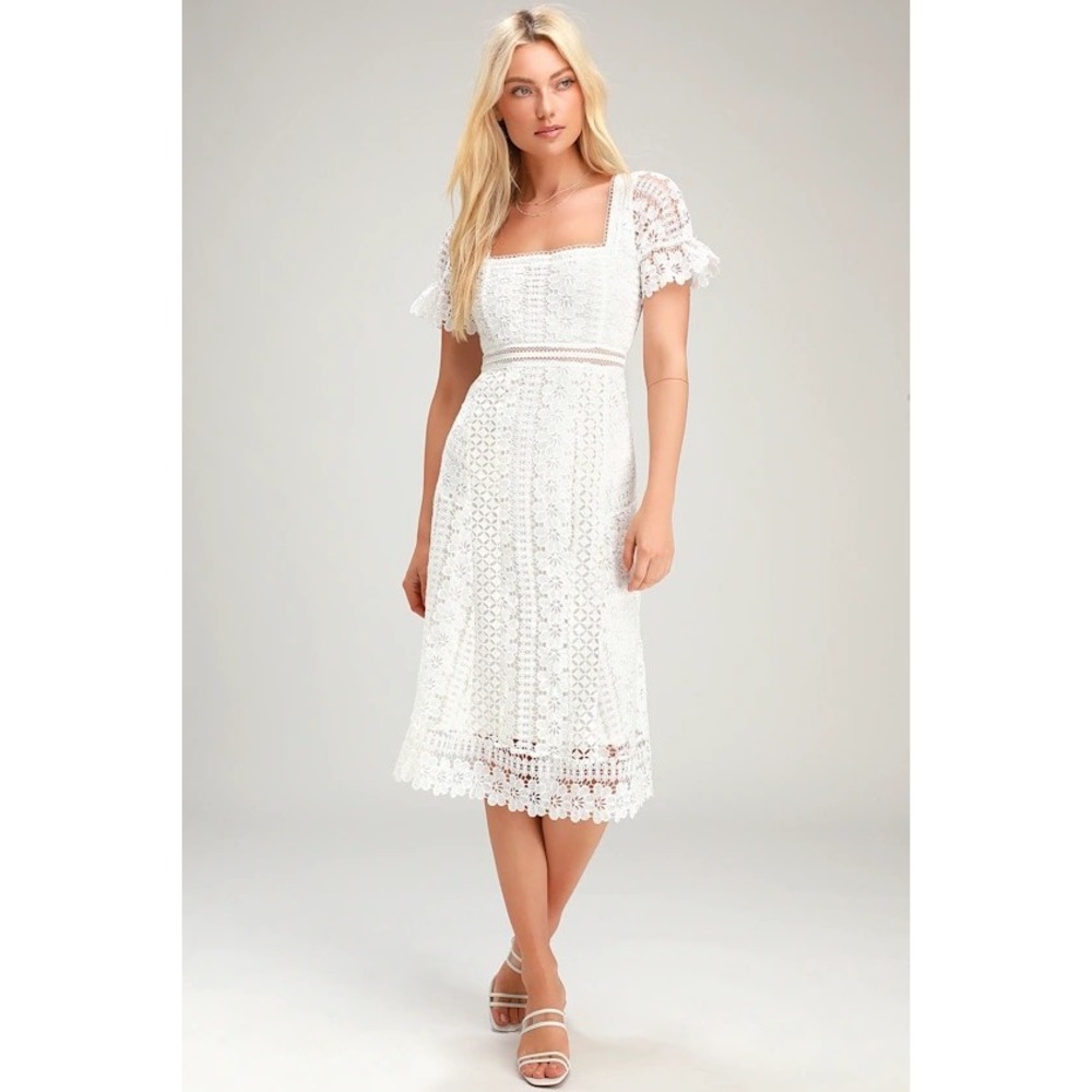 Lulus Love To Be Loved White Lace Midi Dress Size Small NWT